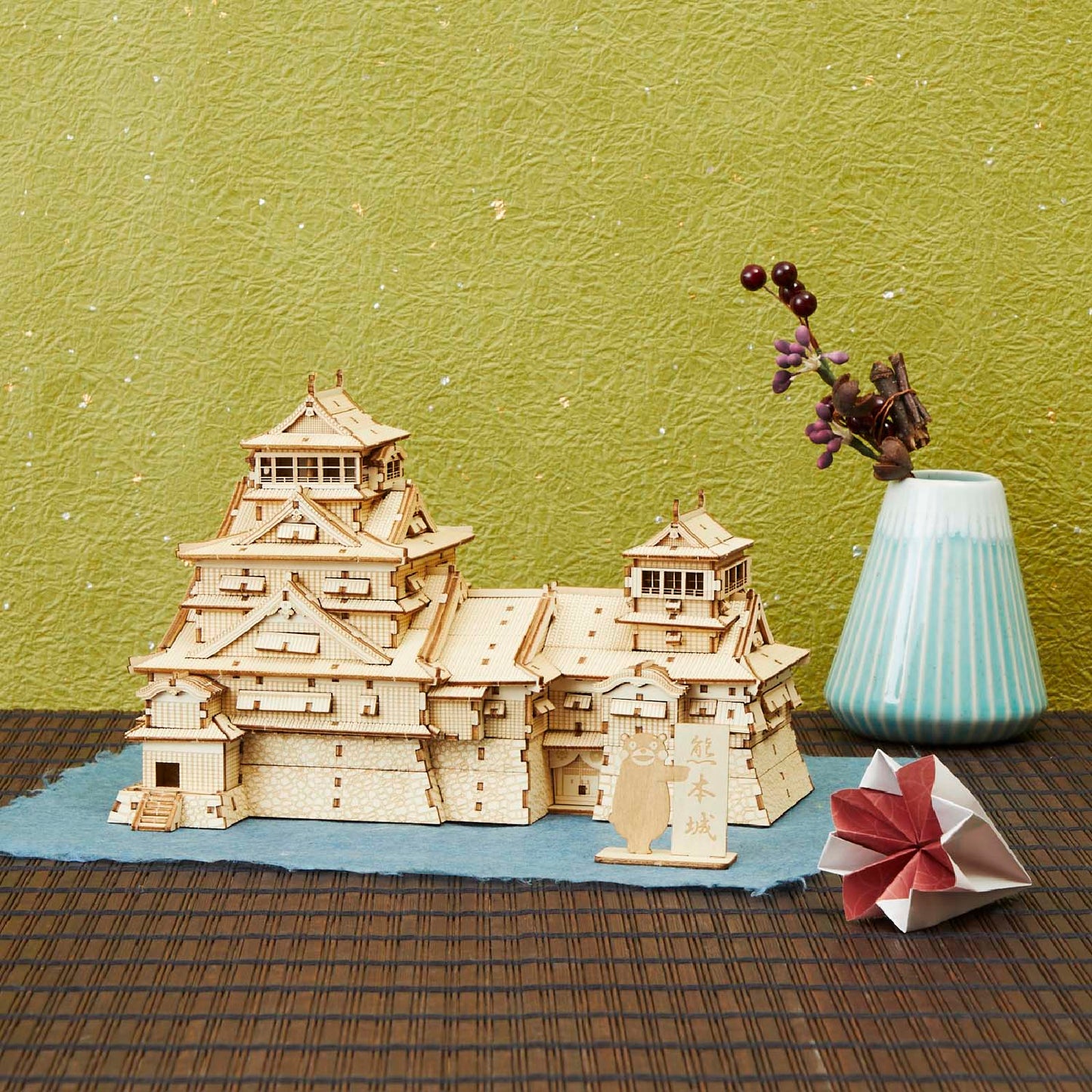Wooden Art ki-gu-mi NEW 熊本城(くまモンのプレート付)