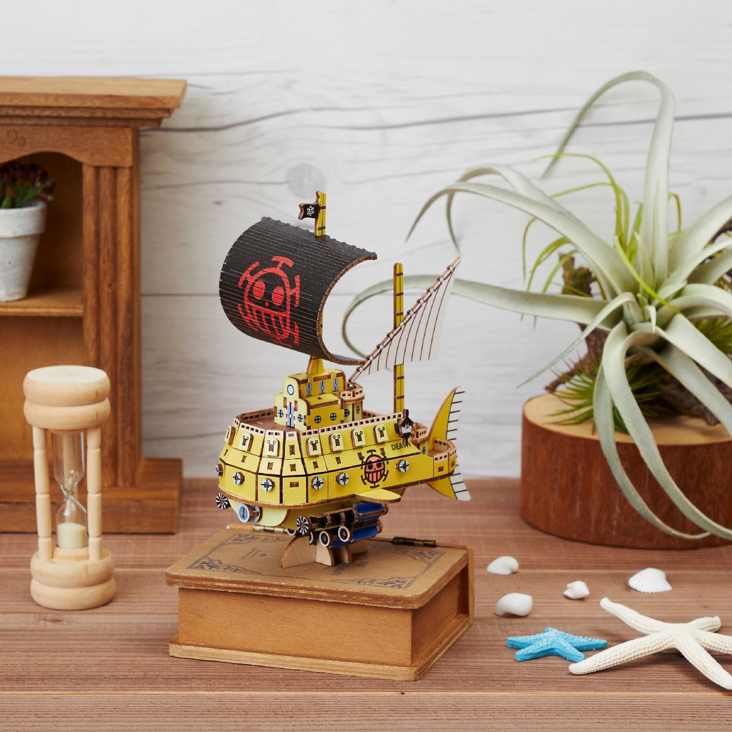 Wooden Art ki-gu-mi ワンピース トラファルガー・ローの潜水艦